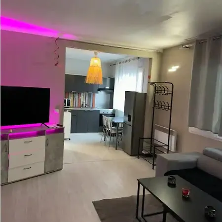 House 3